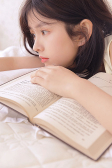 女人尿尿的视频